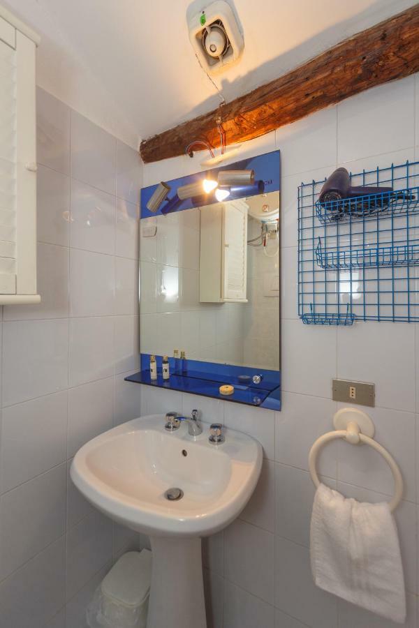 شقة Casa Constanza Pace E Relax In Liguria كامولّي المظهر الخارجي الصورة